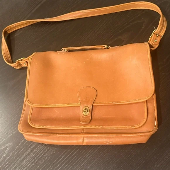 Vintage Coach Metropolitan Brief #5180 - Picture 1 of 5